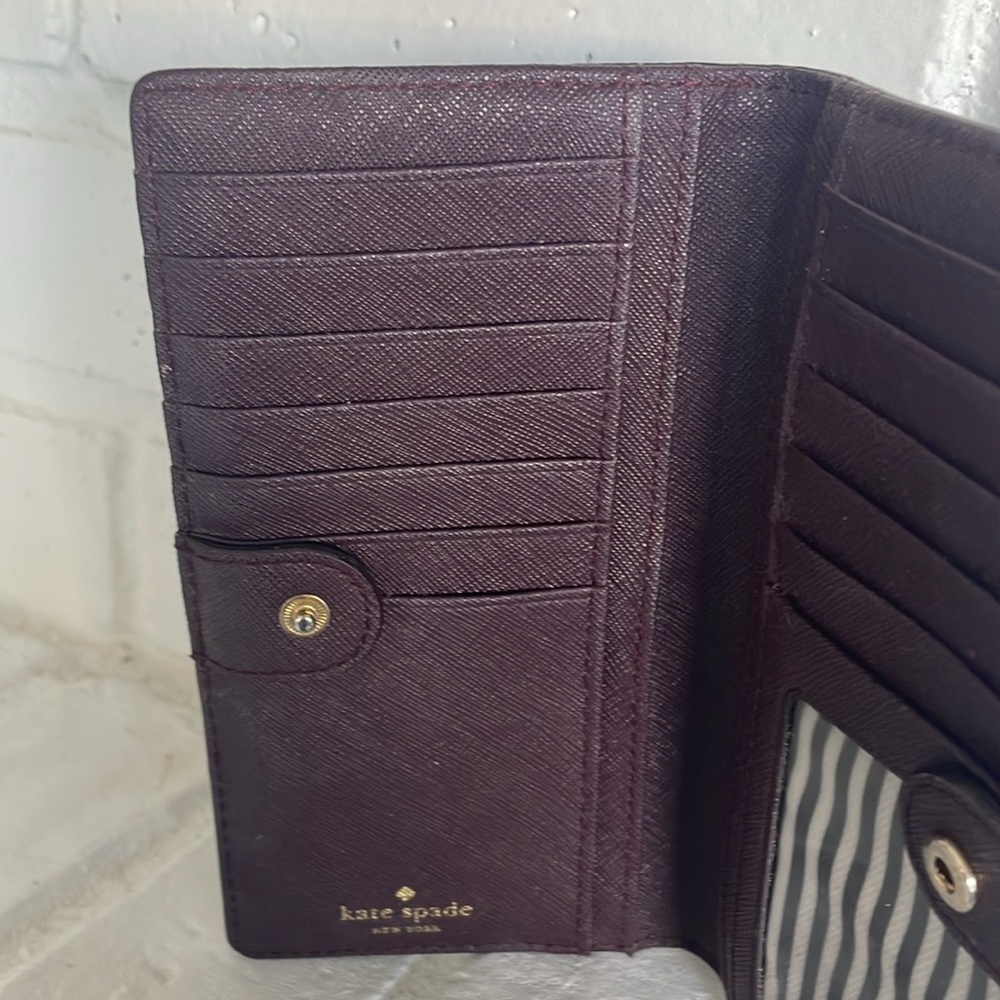 Kate Spade Wallet - Picture 4 of 9